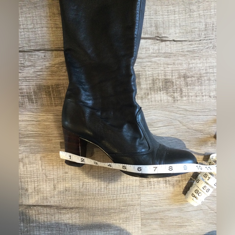 Vintage black leather tall boots - Picture 14 of 16